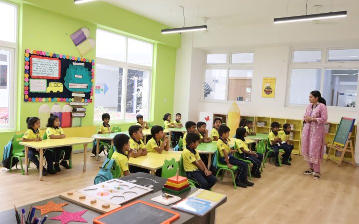 top 10 cbse schools in Thalambur